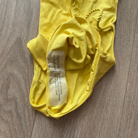 NEW Ayra ribbed one piece - Picture 6 of 6